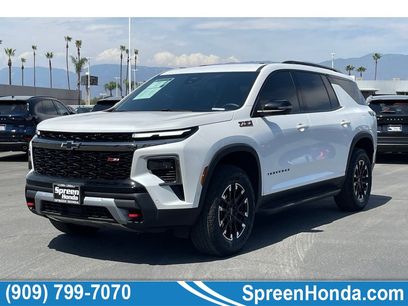 Used 2025 Chevrolet Traverse Z71 w/ Enhanced Driving Package