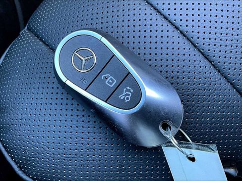 Used 2025 Mercedes-Benz E 450 4MATIC All-Terrain Wagon image 26