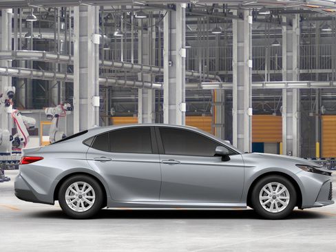 New 2026 Toyota Camry LE FWD image 14