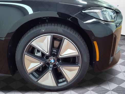 Certified 2025 BMW i4 eDrive40 w/ Premium Package image 12