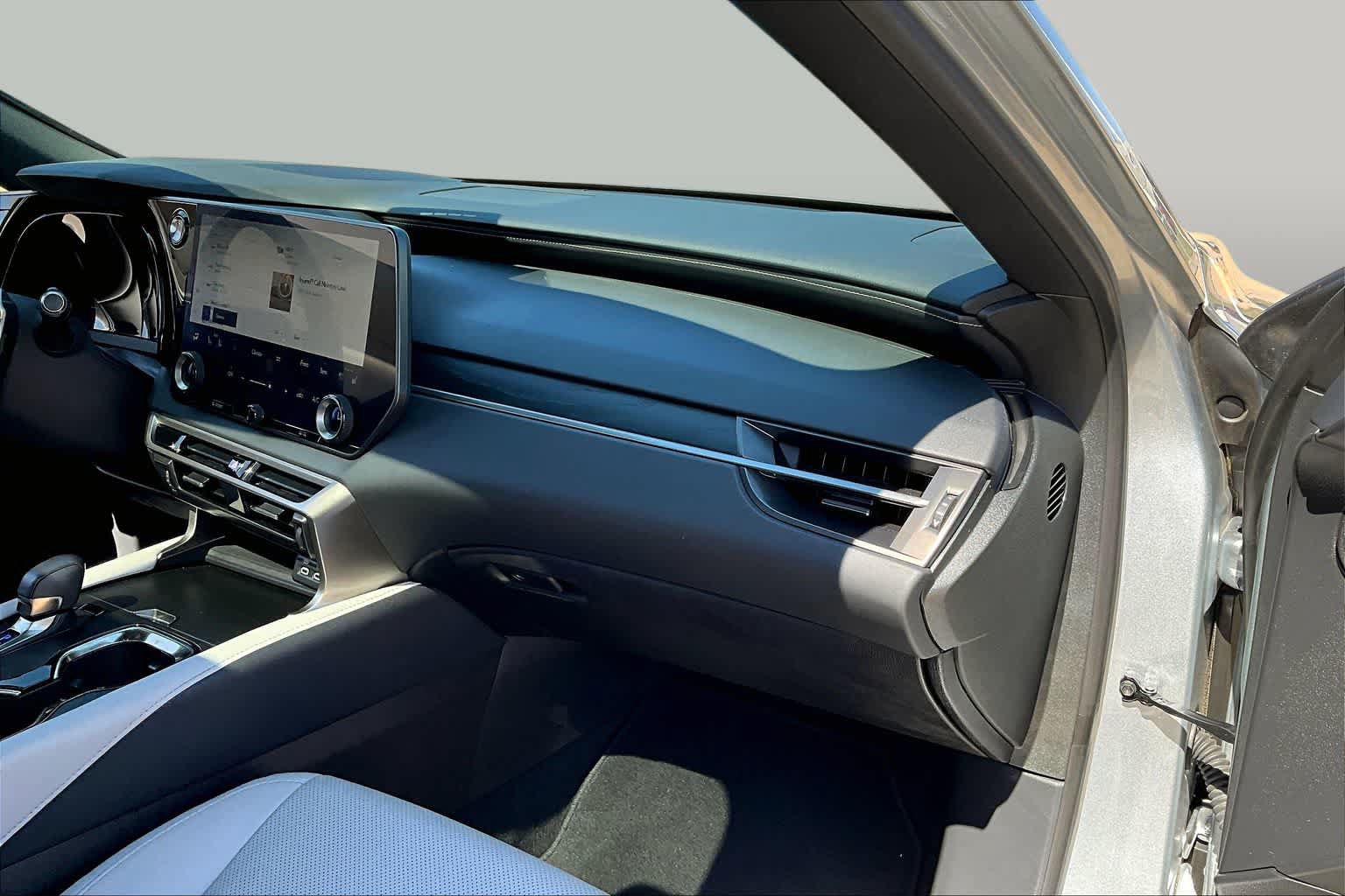 Used 2025 Lexus RX 350 Premium FWD image 35