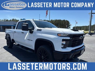 New 2025 Chevrolet Silverado 2500 Custom w/ Custom Value Package