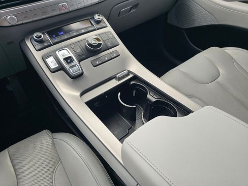 Used 2020 Hyundai Palisade SEL FWD image 16