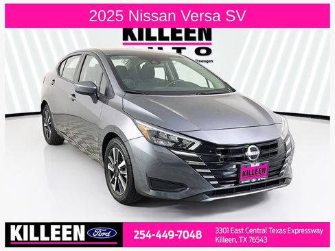 Used 2025 Nissan Versa SV FWD image 1