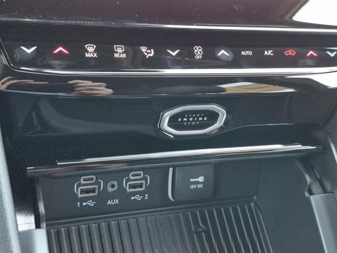 New 2026 Jeep Grand Cherokee Limited AWD/4WD image 24