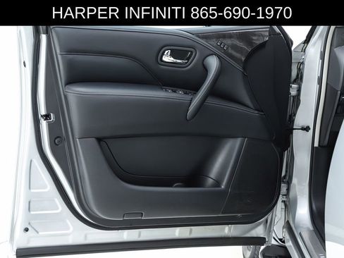 Used 2023 INFINITI QX80 Luxe w/ Cargo Package AWD/4WD image 19