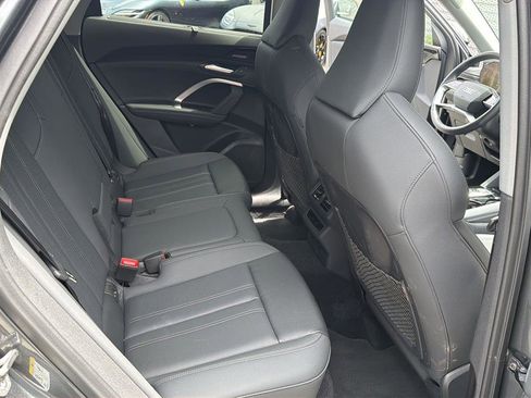Used 2025 Audi Q5 Premium Plus w/ Premium Plus AWD/4WD image 14