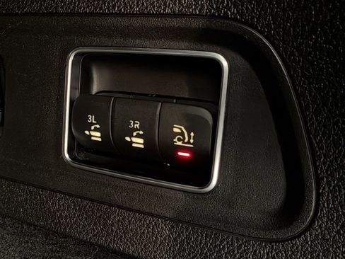 Used 2020 Mercedes-Benz GLS 450 4MATIC image 81