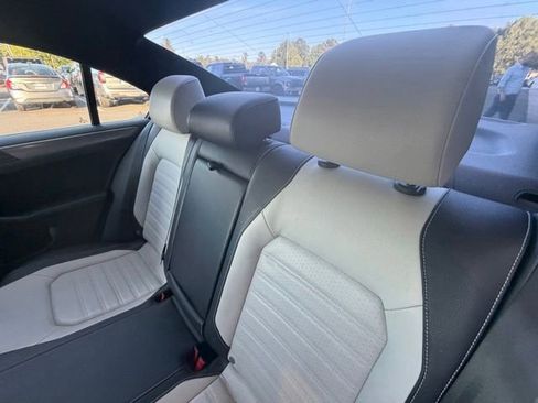 Used 2017 Volkswagen Jetta Sport FWD image 8