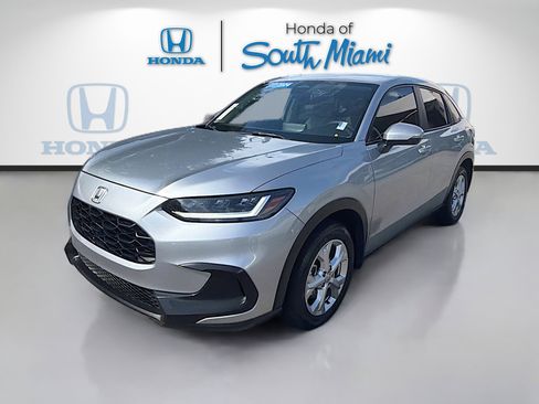 Certified 2024 Honda HR-V LX image 3