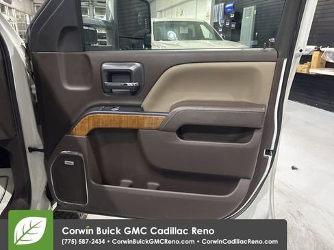 Used 2019 GMC Sierra 2500 SLT w/ Duramax Plus Package AWD/4WD image 37