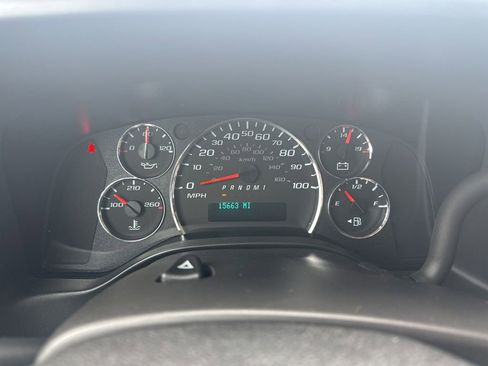 Used 2024 GMC Savana 2500 w/ Driver Convenience Package RWD image 29