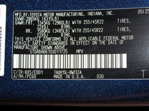 Used 2025 Lexus TX 500h AWD w/ Technology Package image 35