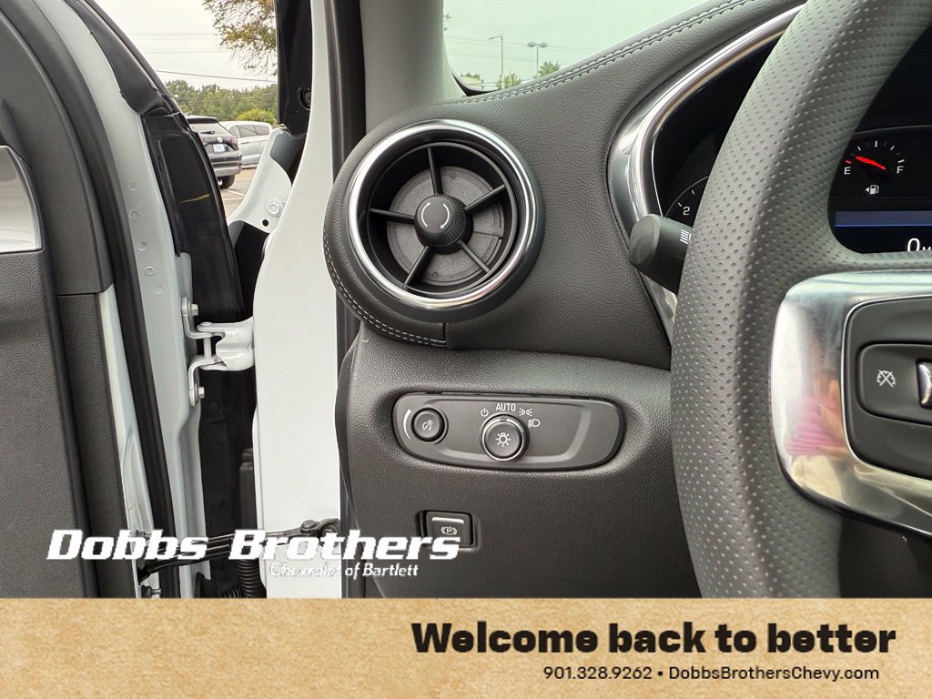 New 2026 Chevrolet Blazer LT w/ LPO, Floor Liner Package FWD image 16
