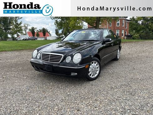 Used 2002 Mercedes-Benz E 320 4MATIC Sedan image 1