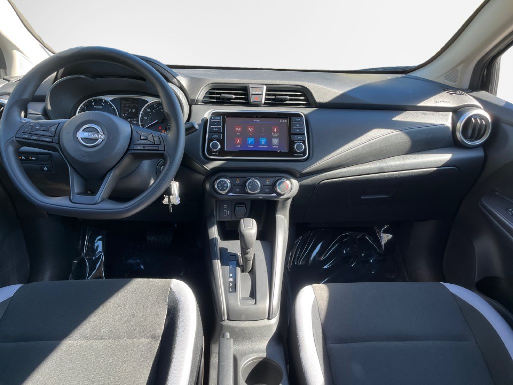 Used 2025 Nissan Versa S w/ S Plus Package FWD image 22