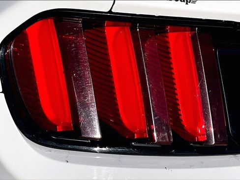 Used 2016 Ford Mustang Coupe image 30