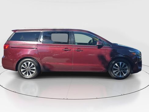 Used 2015 Kia Sedona SX FWD image 6