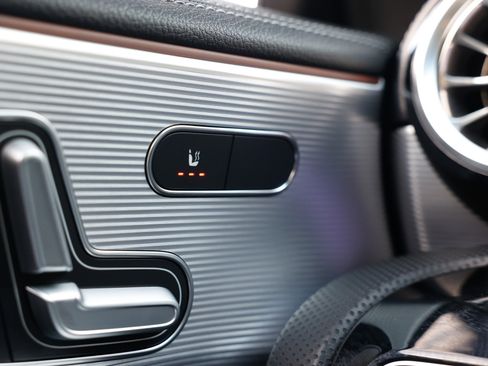 Used 2020 Mercedes-Benz CLA 250 image 47