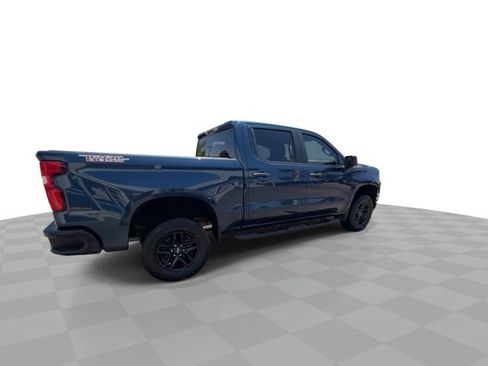 Used 2021 Chevrolet Silverado 1500 Custom Trail Boss w/ LPO, Dark Essentials Package AWD/4WD image 8
