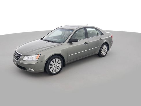 Used 2010 Hyundai Sonata Limited FWD image 9