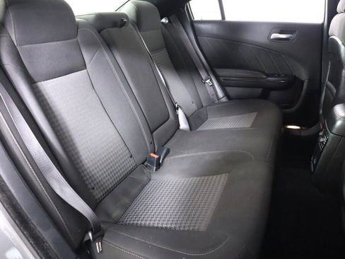 Used 2019 Dodge Charger R/T w/ Blacktop Package RWD image 38