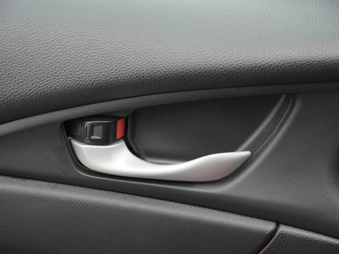 Used 2017 Honda Civic LX image 8