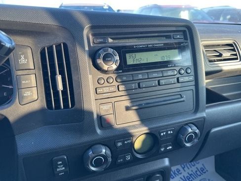 Used 2011 Honda Ridgeline RTS image 17