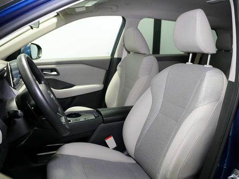 Used 2023 Nissan Rogue SV FWD image 15