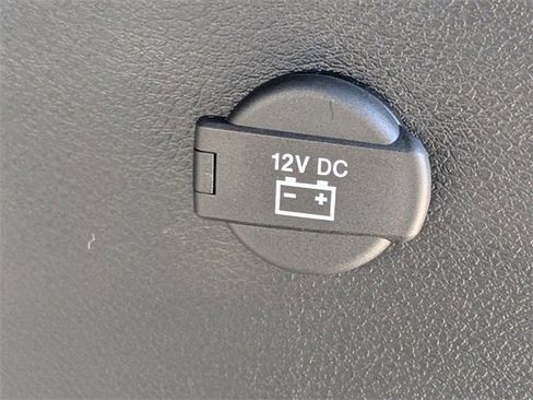 New 2026 Chrysler Pacifica Select image 14