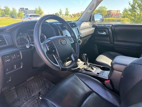 Used 2020 Toyota 4Runner Nightshade AWD/4WD image 12