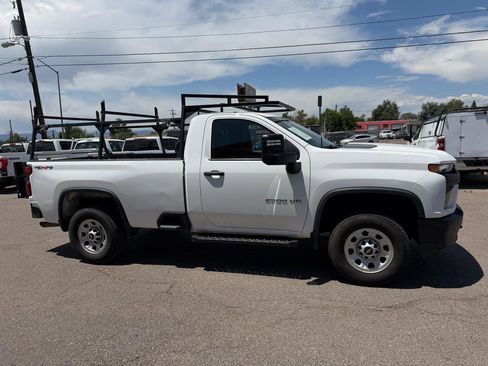 Used 2022 Chevrolet Silverado 2500 W/T w/ WT Convenience Package AWD/4WD image 1
