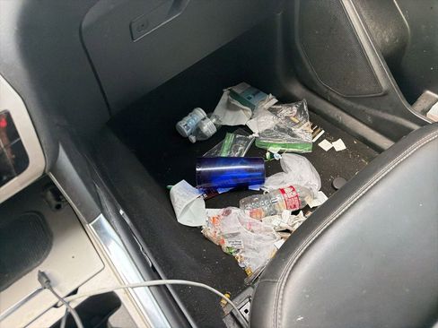 Used 2022 Ford Explorer XLT w/ Equipment Group 202A image 11