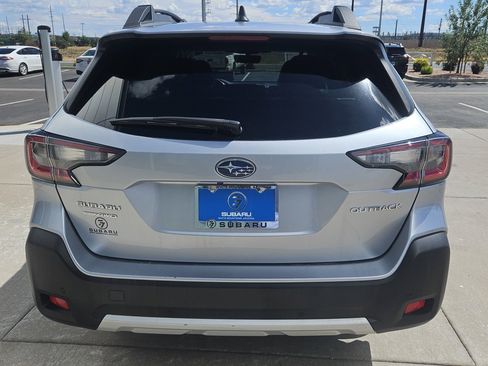 Used 2024 Subaru Outback Limited AWD/4WD image 6