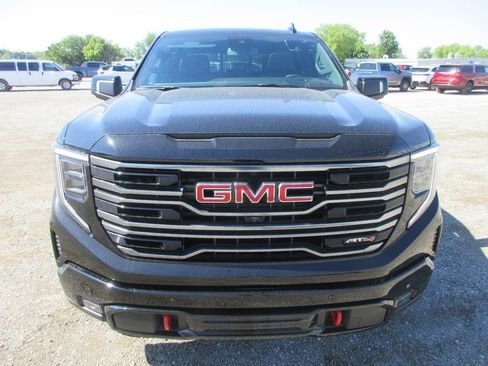 New 2026 GMC Sierra 1500 AT4 AWD/4WD image 11