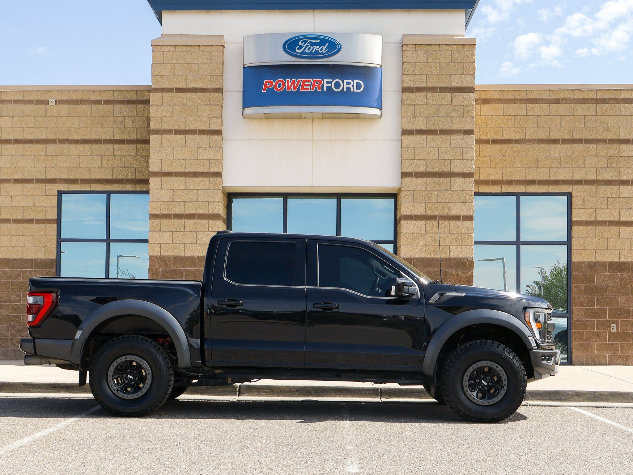 Used 2022 Ford F150 Raptor w/ Torsen Package AWD/4WD image 5