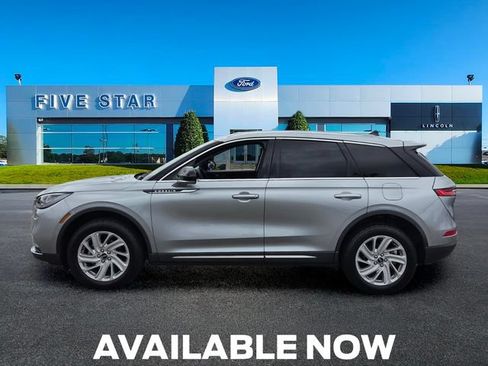 Used 2022 Lincoln Corsair FWD image 4