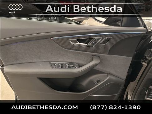 New 2026 Audi RS Q8 performance image 13