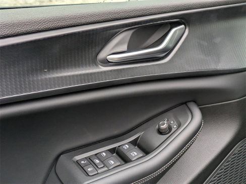 New 2025 Jeep Grand Cherokee Laredo X image 12