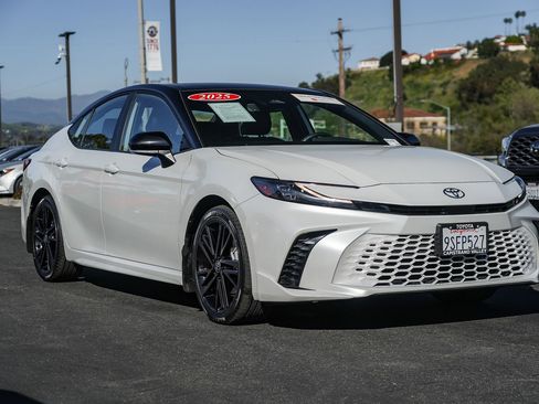 Certified 2025 Toyota Camry XSE image 5