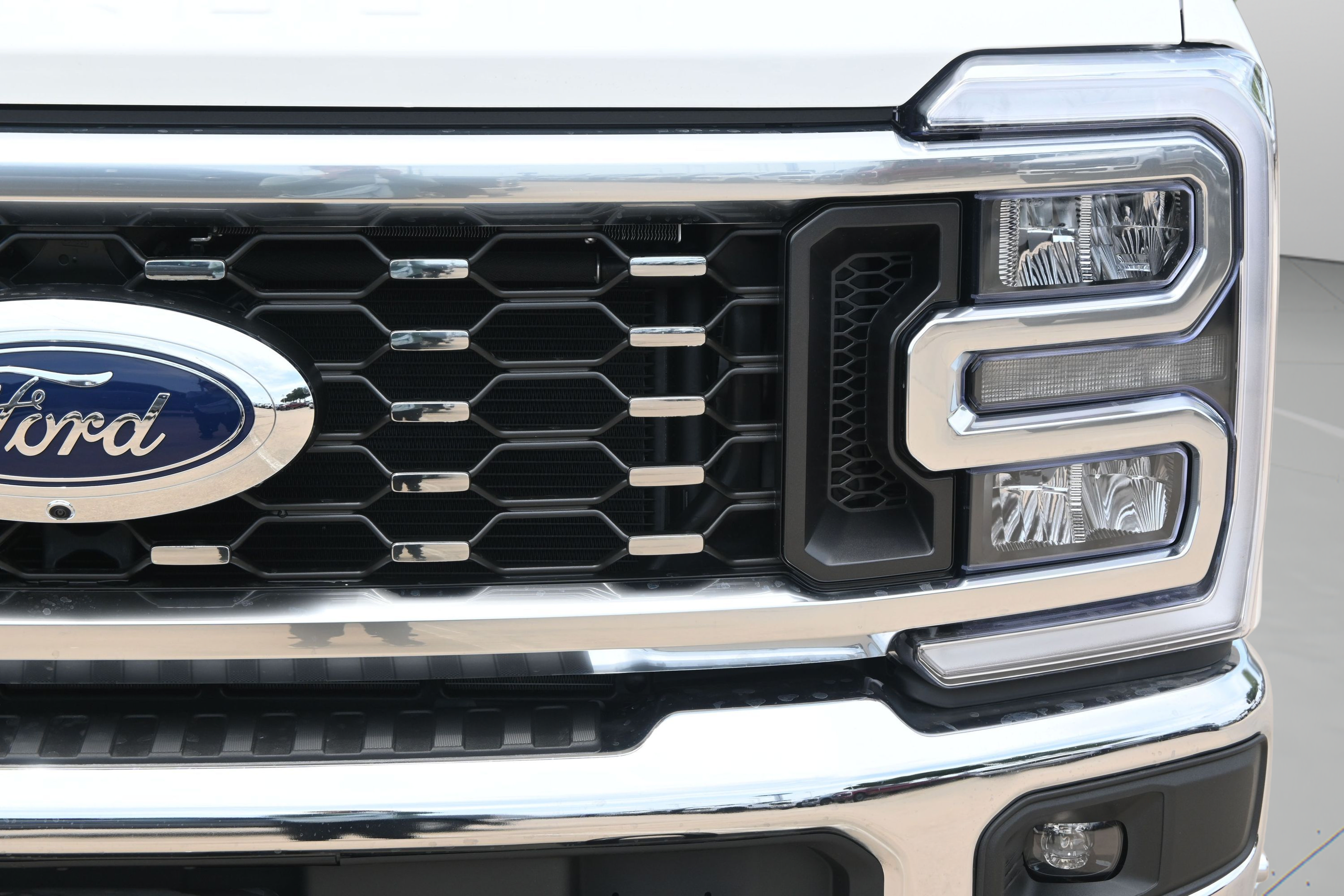 New 2026 Ford F350 Lariat w/ Lariat Premium Package AWD/4WD image 11
