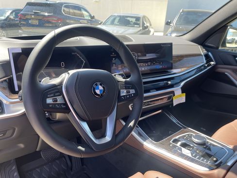 Used 2026 BMW X5 xDrive40i AWD/4WD image 12