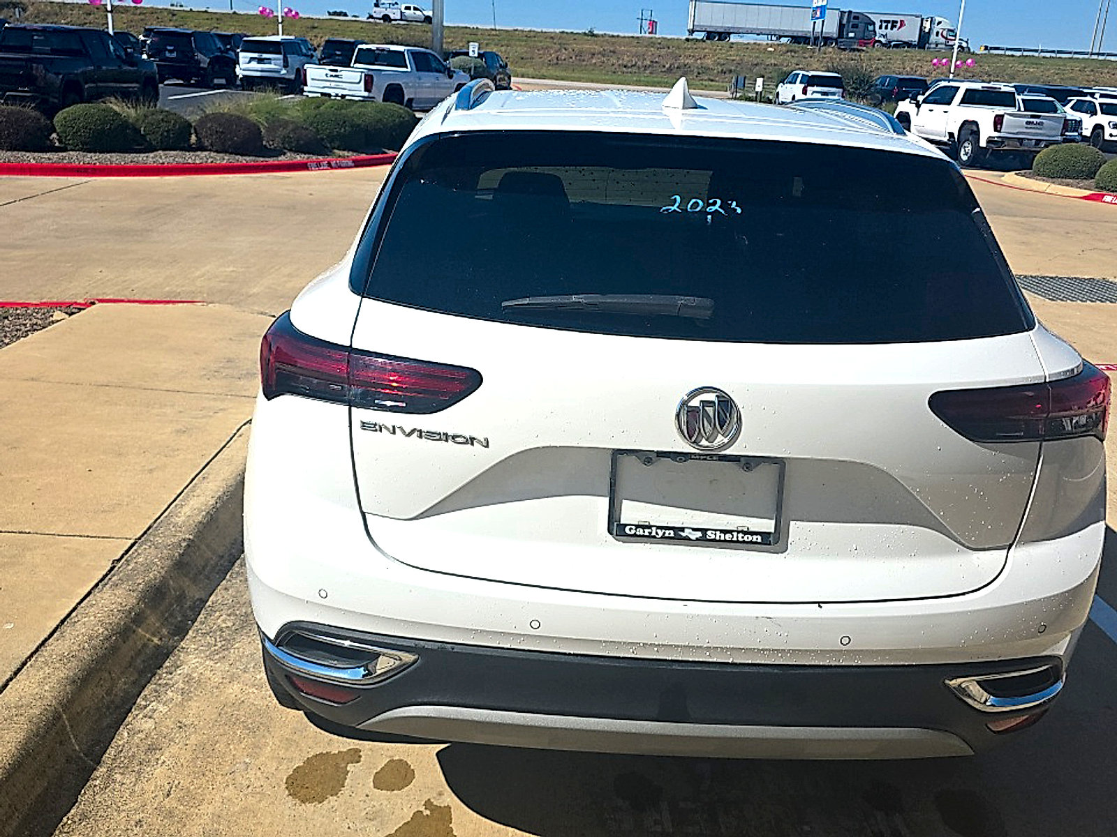 Used 2023 Buick Envision Essence FWD image 10