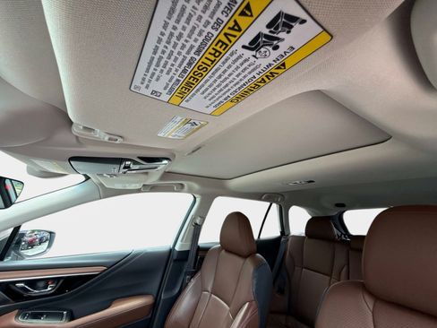 Used 2022 Subaru Outback Touring AWD/4WD image 35