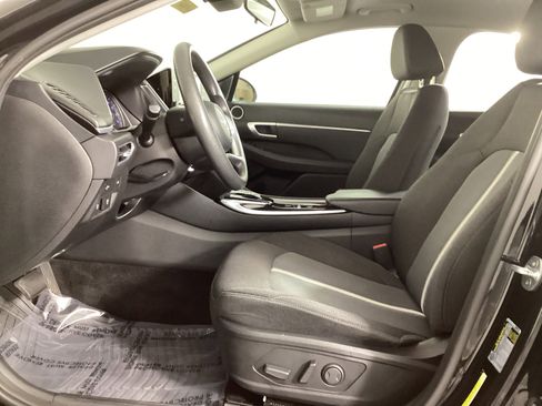 Used 2021 Hyundai Sonata SEL w/ Preferred Accessory Package image 21