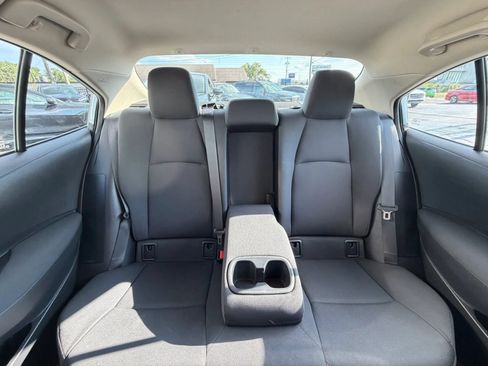 Used 2022 Toyota Corolla LE FWD image 51