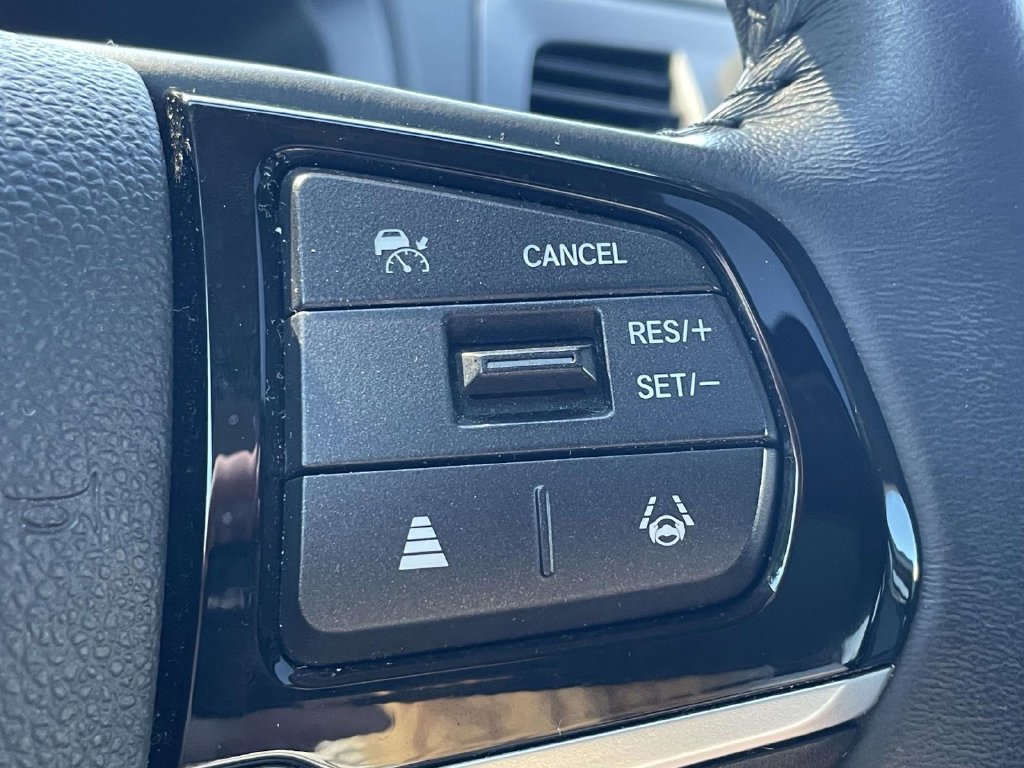 Used 2025 Honda Odyssey EX-L image 34