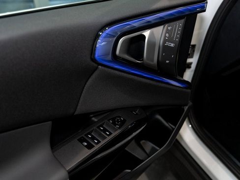 New 2026 BMW X3 xDrive30 w/ Premium Package image 13