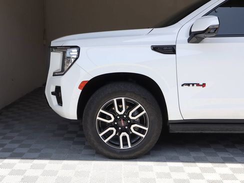 Used 2024 GMC Yukon AT4 w/ Technology Package AWD/4WD image 51