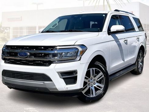 Used 2024 Ford Expedition Limited image 31